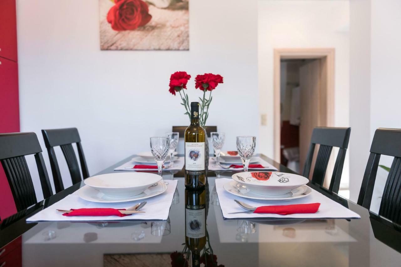 Sofia'S Apartments Razáta Zewnętrze zdjęcie